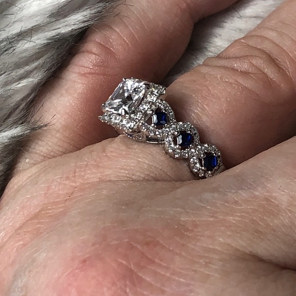 New! Princess Cut & Sapphire 3 ring 3A 6mm cz Sterling Silver Engagement Ring! - Picture 11 of 17